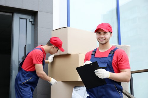 Small removals and home relocation support in Greenwich