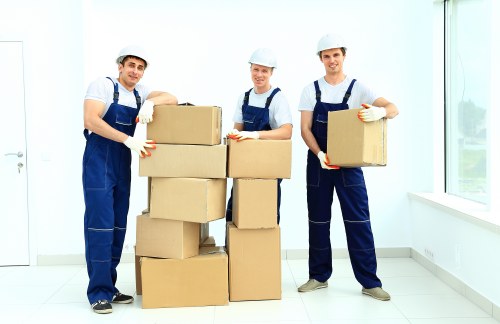 Local moving van service for Greenwich relocations