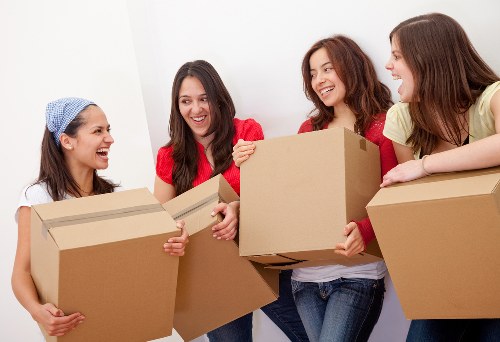 Removal van and moving boxes in Greenwich