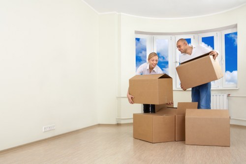 Van move service in Greenwich with household transport support