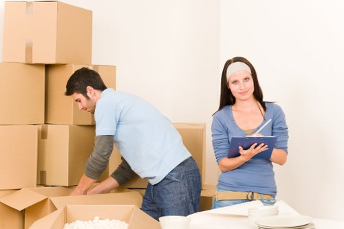 Moving day transport and unloading service in Greenwich
